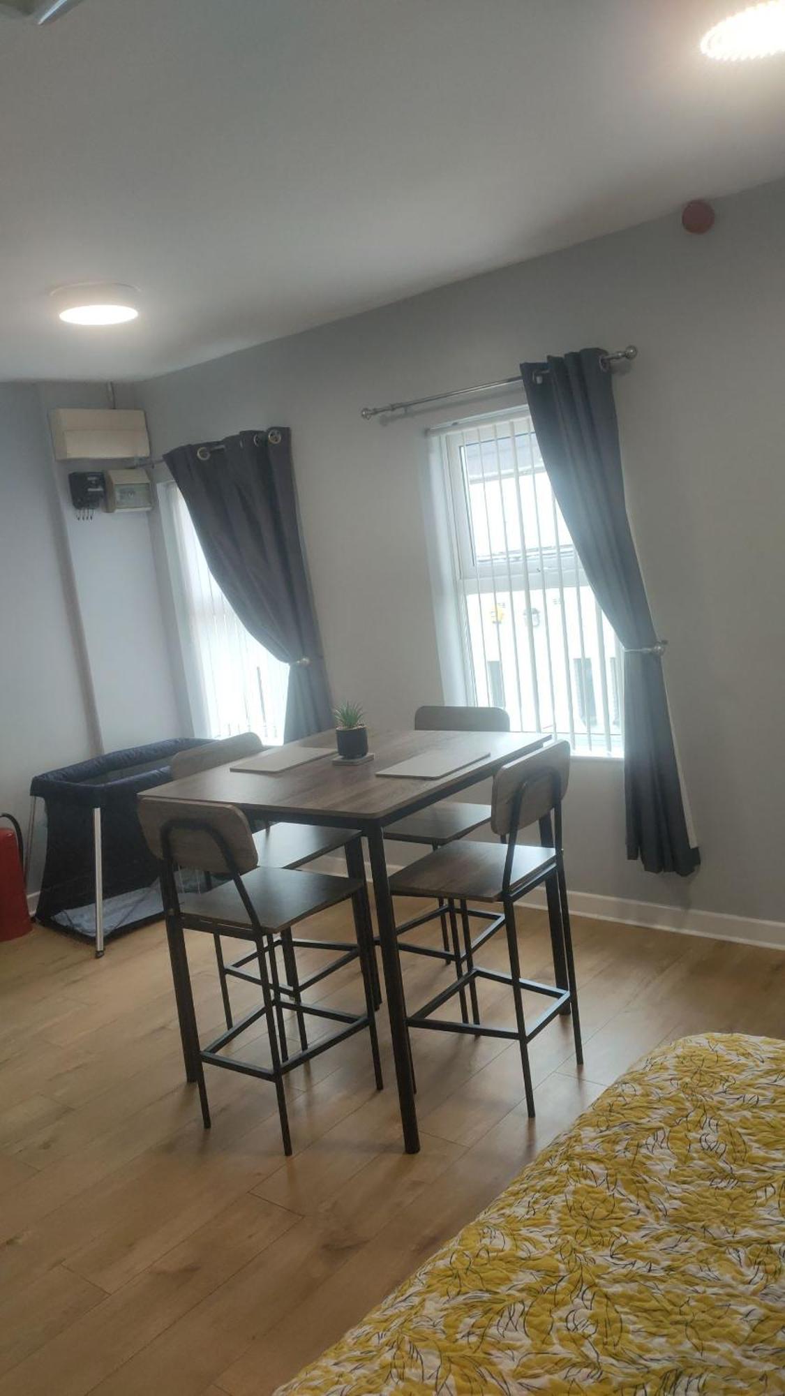 The Oldtown Apartments Cookstown Ngoại thất bức ảnh
